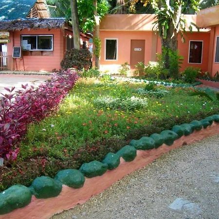 Agta Beach Resort Almeria Exterior photo